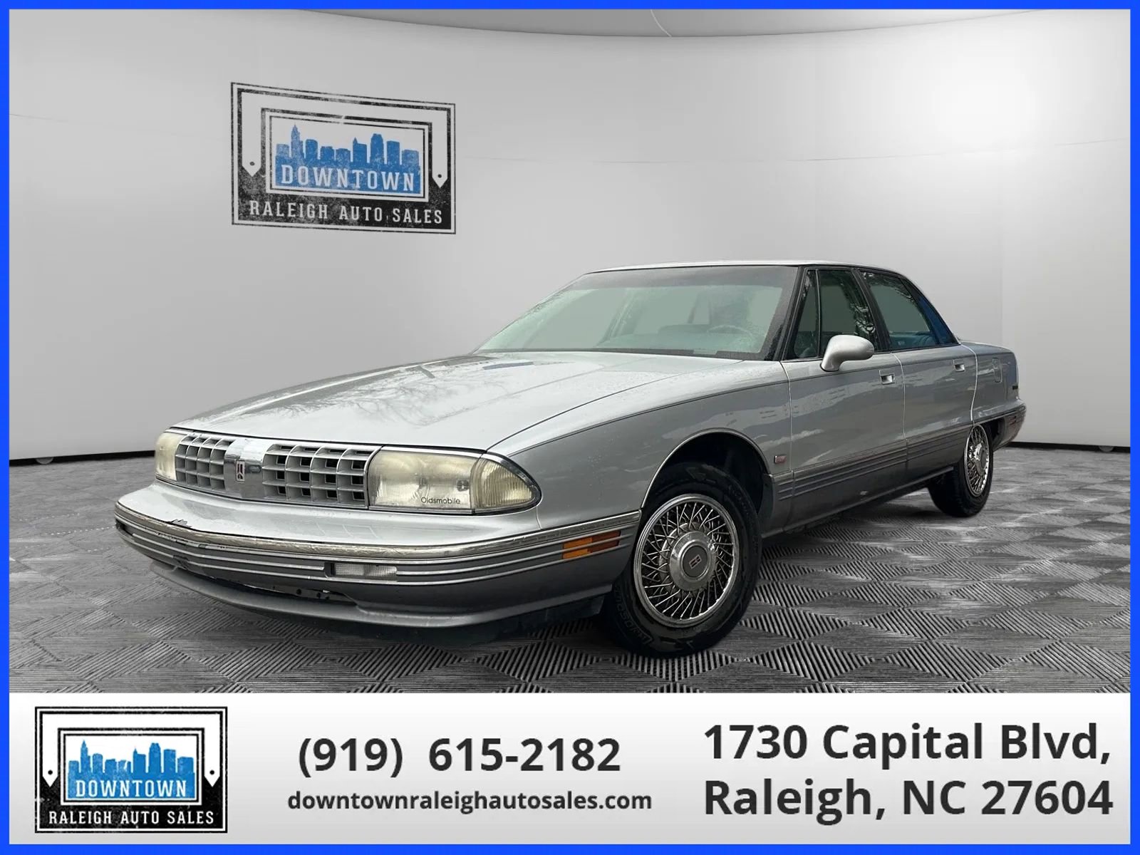 Used 1992 Oldsmobile Ninety-Eight Regency Elite image 13