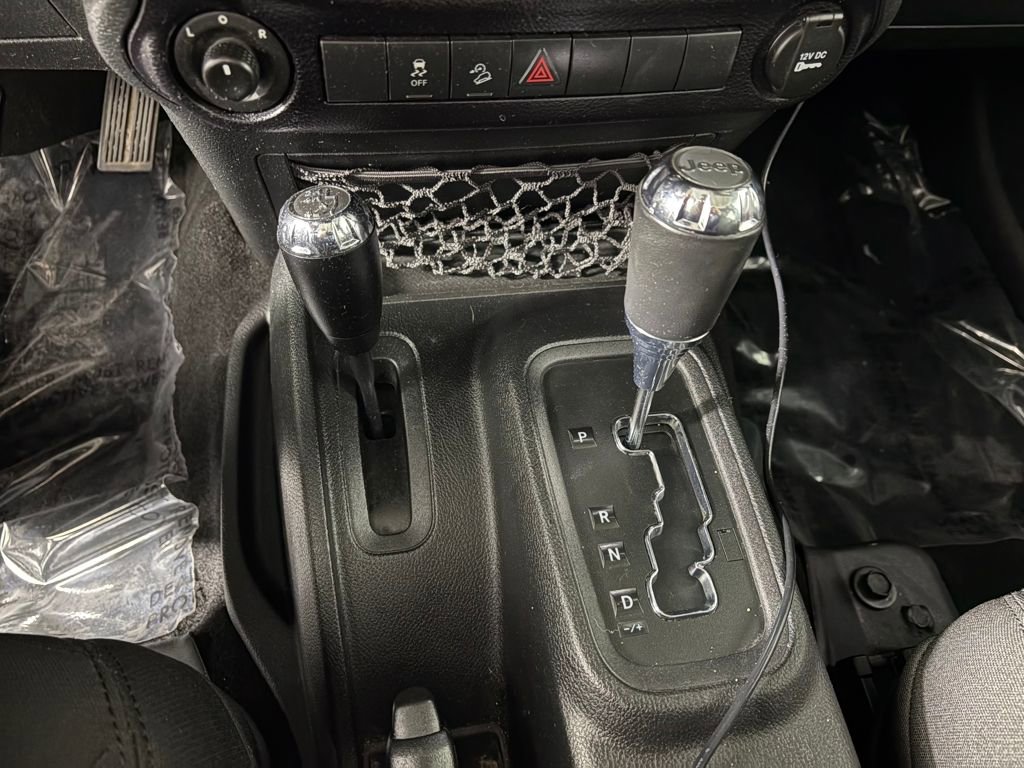 Used 2016 Jeep Wrangler Unlimited Sport image 18