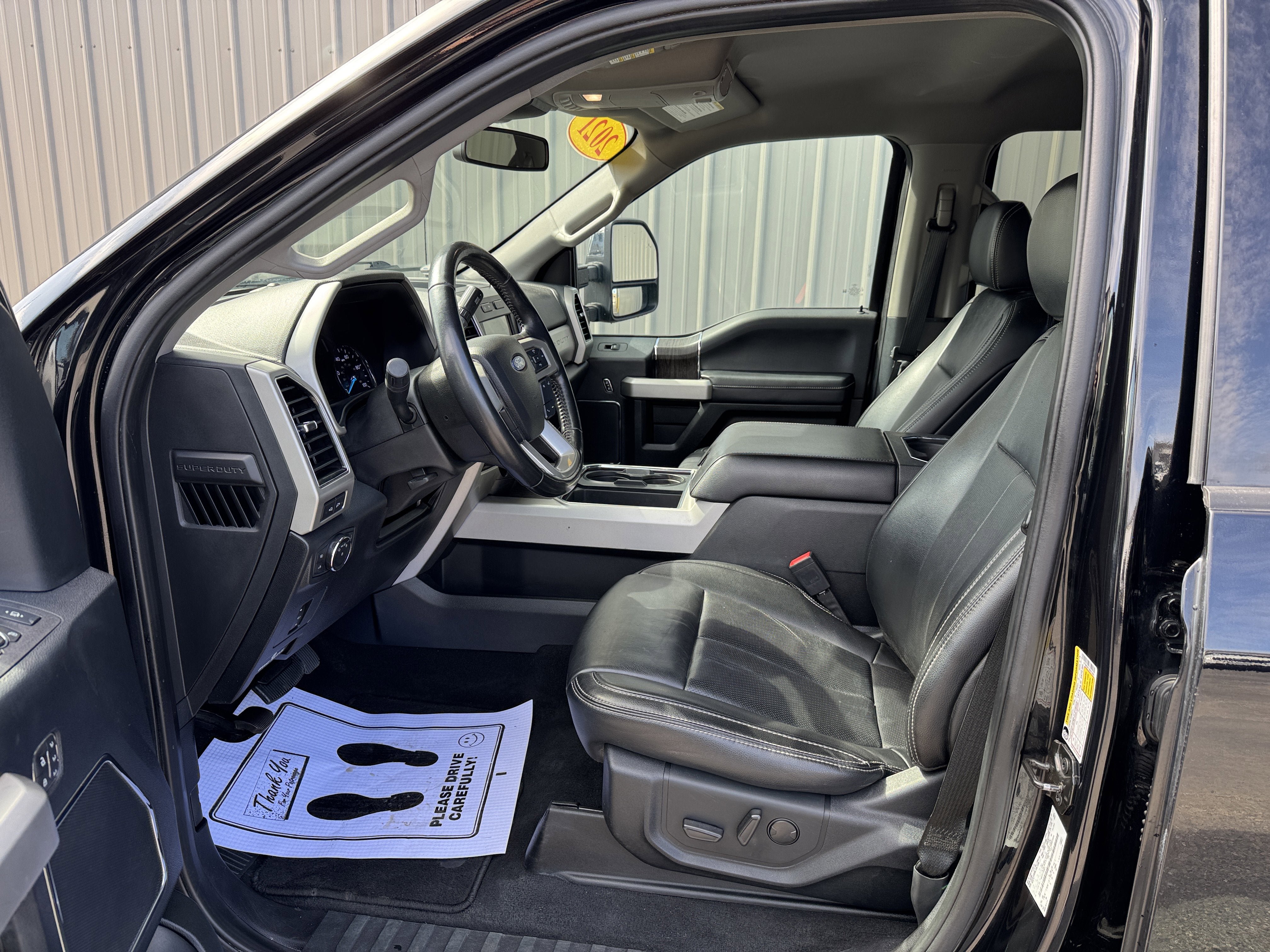 Used 2021 Ford F350 Lariat w/ Chrome Package AWD/4WD image 9