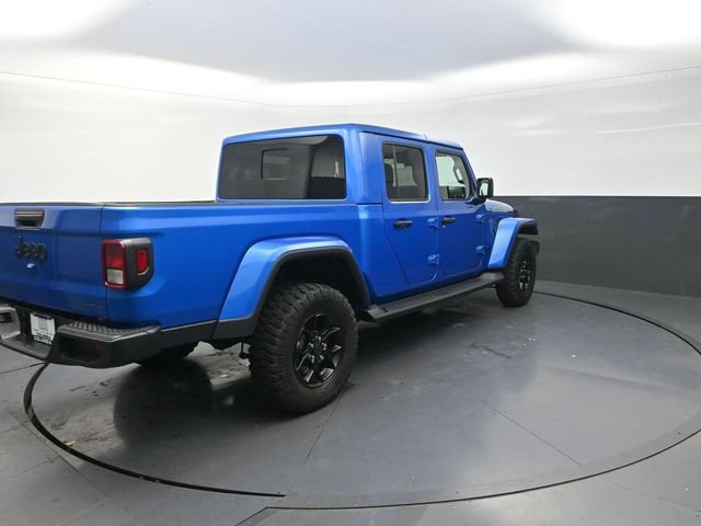 Used 2025 Jeep Gladiator Sport AWD/4WD image 10