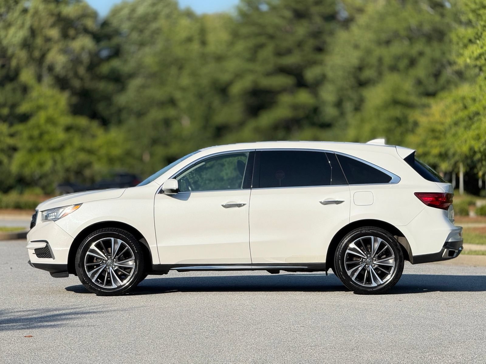 Used 2020 Acura MDX w/ Technology Package FWD image 8