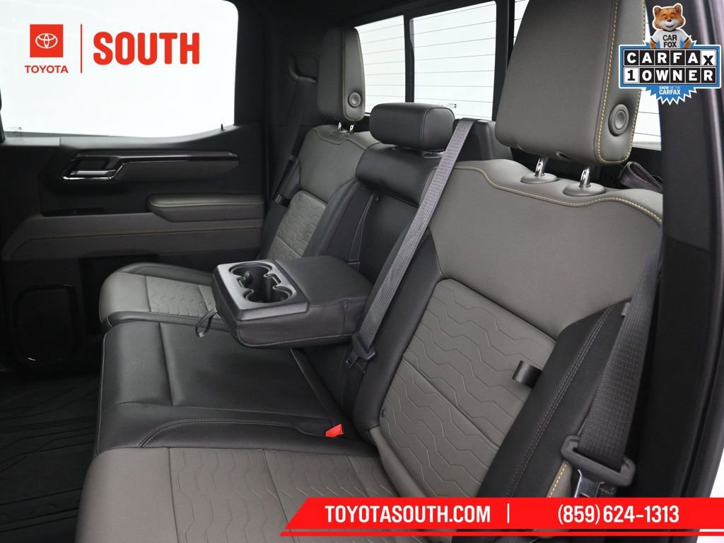 Used 2022 Chevrolet Silverado 1500 ZR2 w/ Technology Package image 26