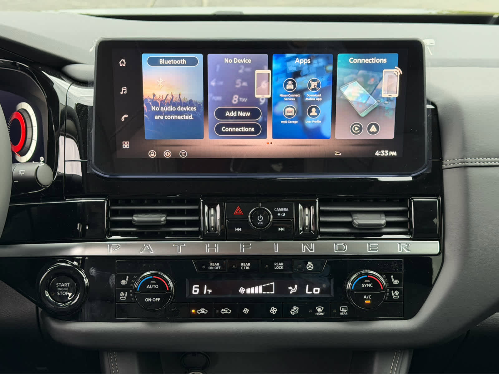 New 2026 Nissan Pathfinder Platinum AWD/4WD image 17