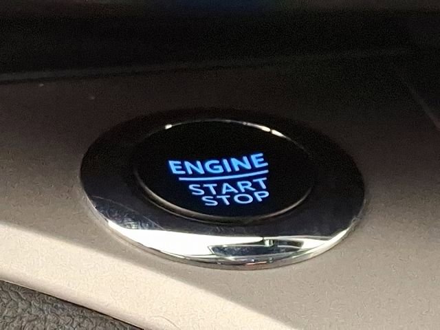 Used 2023 Ford Explorer XLT w/ Equipment Group 202A image 26