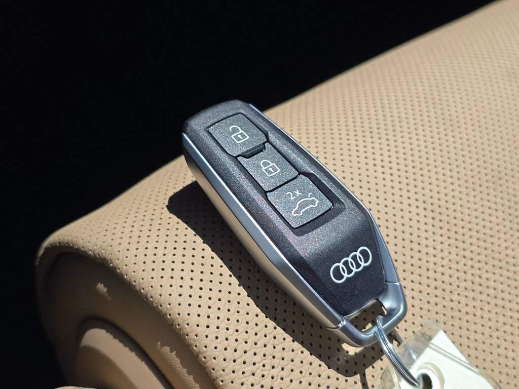 New 2026 Audi Q7 3.0T Prestige AWD/4WD image 37