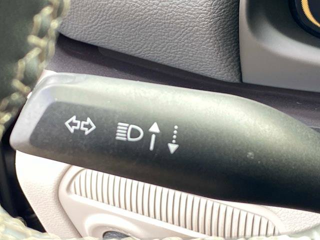 Used 2024 Jeep Wagoneer 4WD w/ Premium Group I image 22