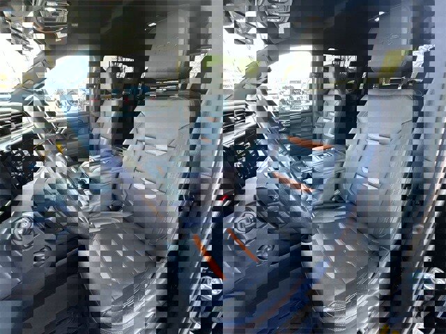 Used 2022 GMC Sierra 1500 AT4 w/ AT4 Premium Package image 15