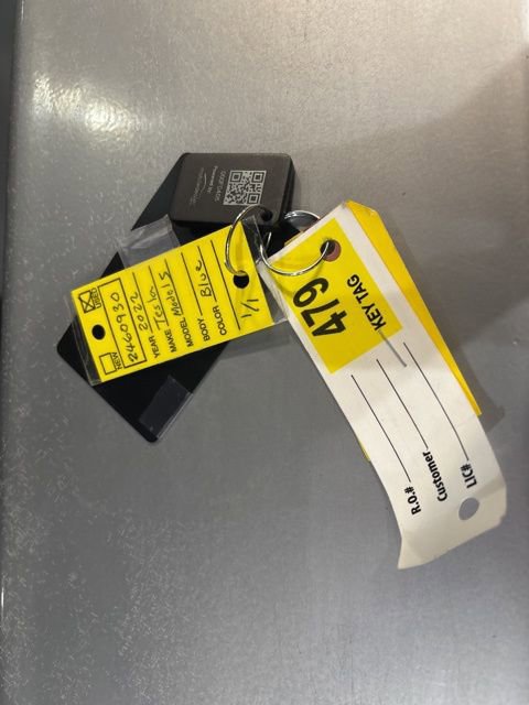 Used 2022 Tesla Model S Plaid image 39