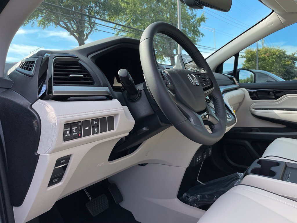 New 2027 Honda Odyssey Touring image 27