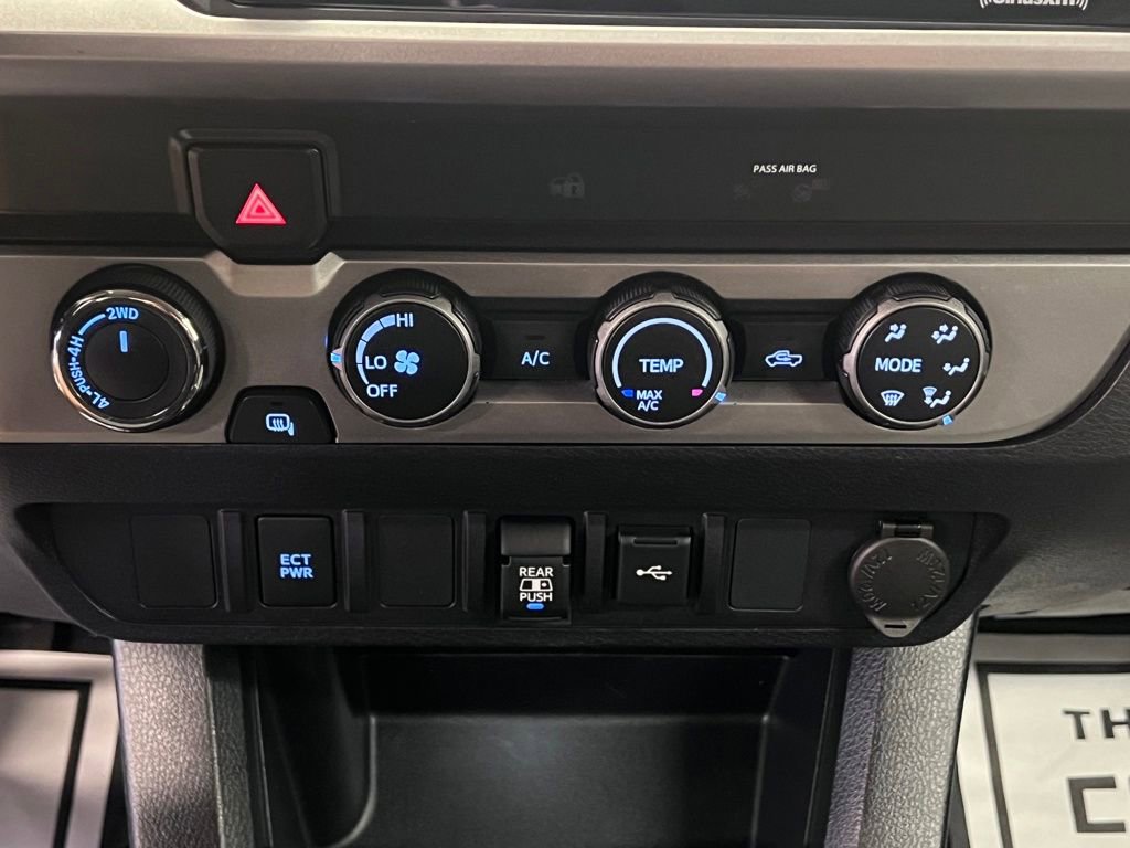 Used 2020 Toyota Tacoma SR5 image 35