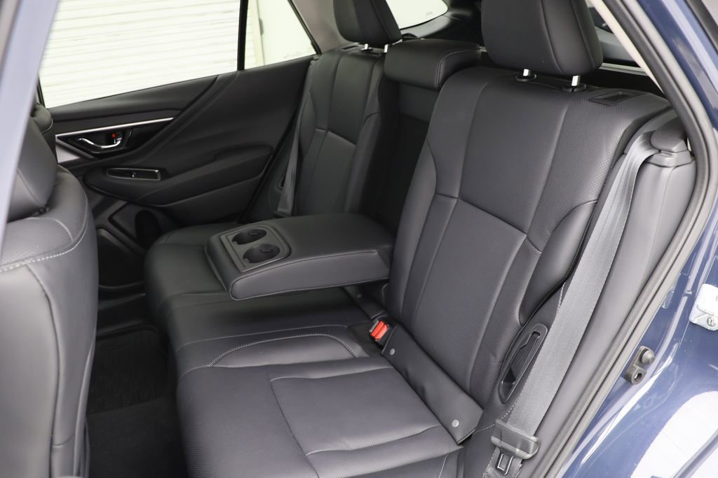 Used 2024 Subaru Outback Limited AWD/4WD image 11