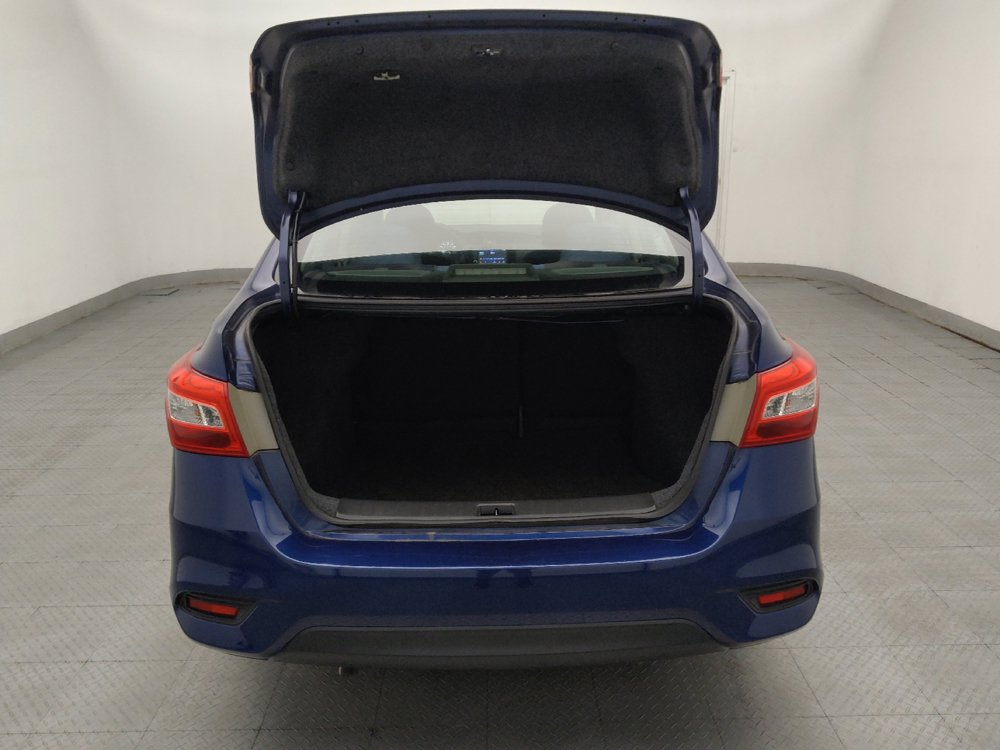 Used 2019 Nissan Sentra S FWD image 29