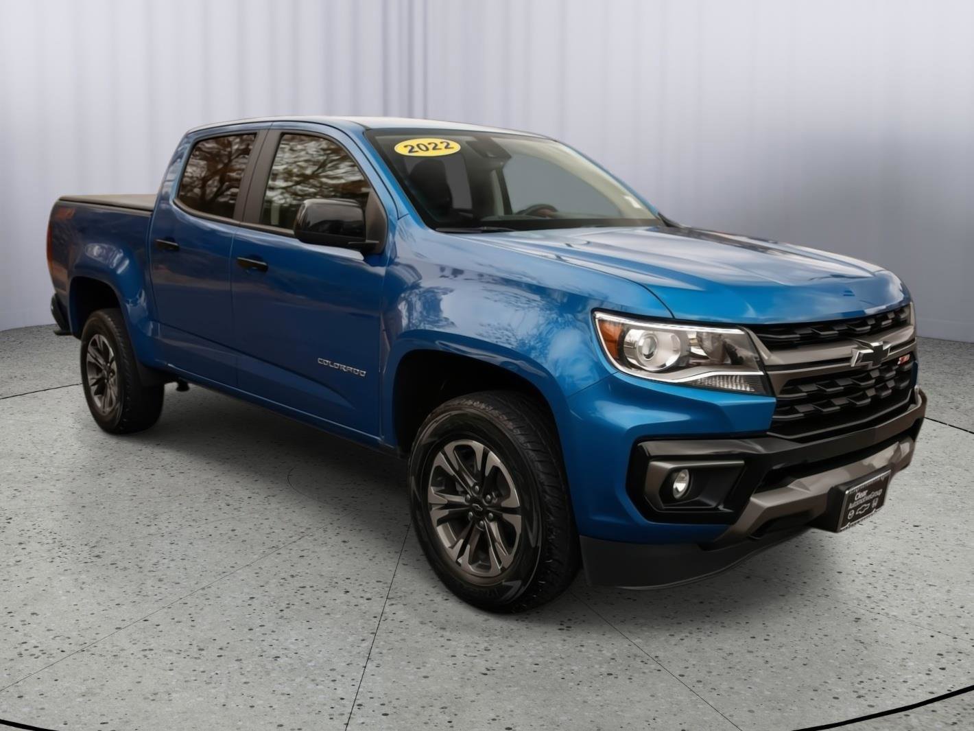 Used 2022 Chevrolet Colorado Z71 w/ Safety Package image 1