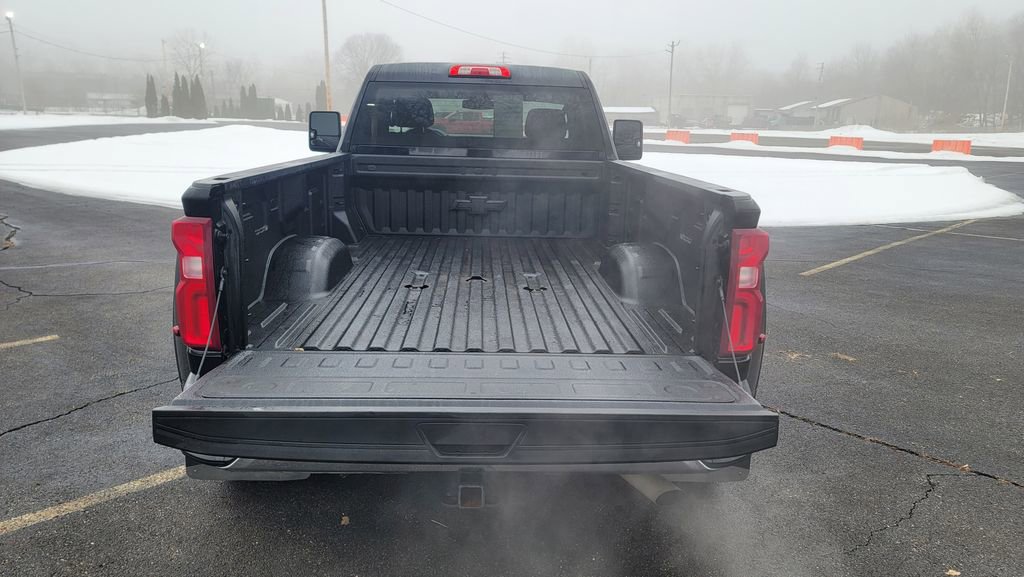 Used 2024 Chevrolet Silverado 3500 LT w/ Convenience Package AWD/4WD image 11