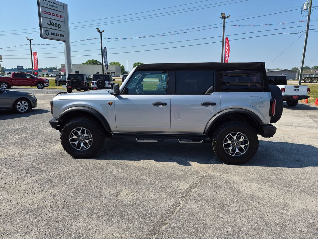 Used 2024 Ford Bronco Badlands AWD/4WD image 6