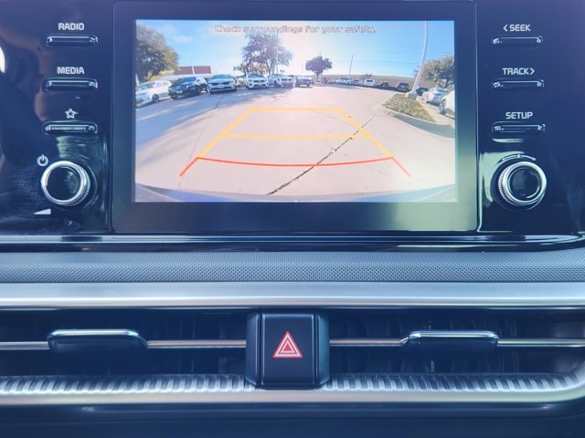 Used 2024 Kia K5 LXS image 17