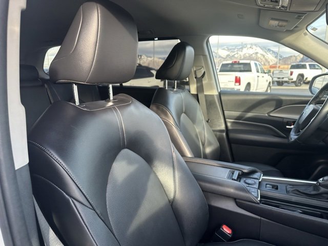 Used 2024 Toyota Grand Highlander XLE image 23