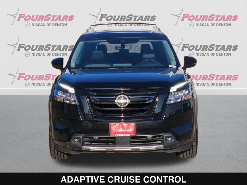Used 2024 Nissan Pathfinder SL w/ SL Premium Package FWD image 10