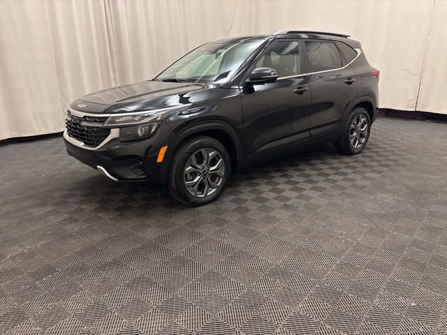 Used 2024 Kia Seltos S image 1