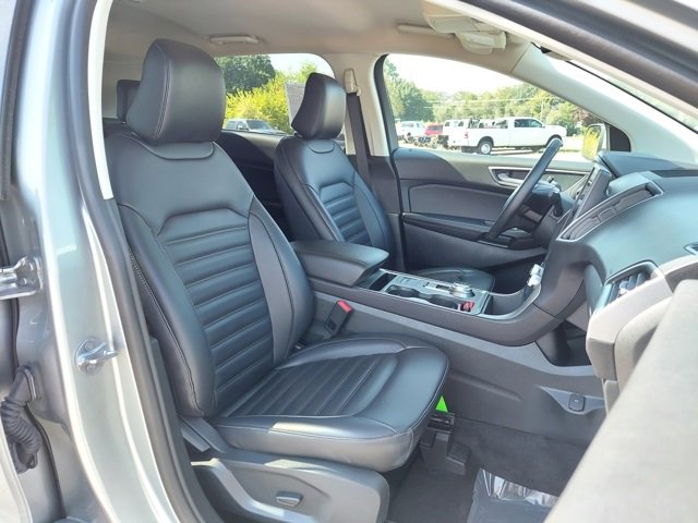 Used 2024 Ford Edge SEL image 15