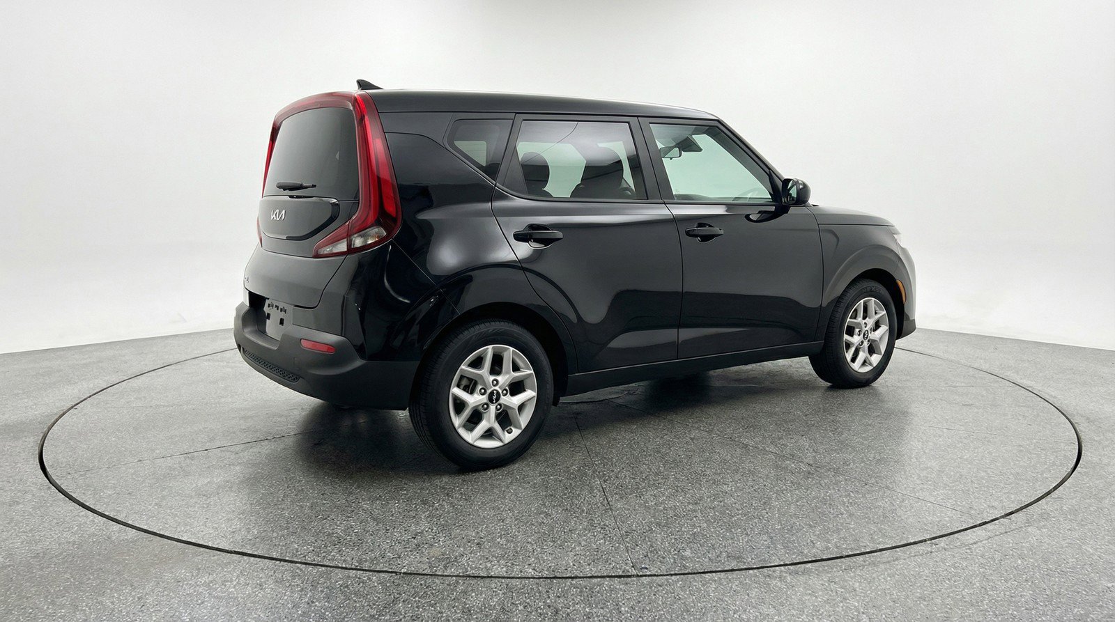 Used 2025 Kia Soul LX w/ LX Technology Package image 9