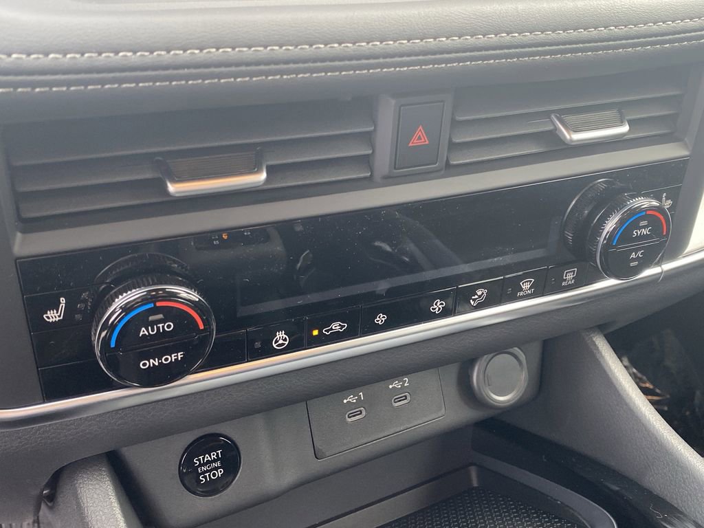 New 2026 Nissan Rogue SV image 20