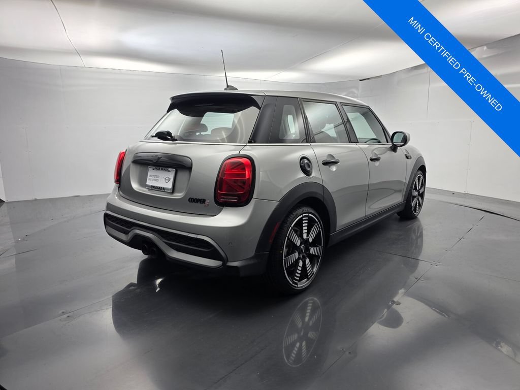 Used 2024 MINI Cooper S FWD image 4