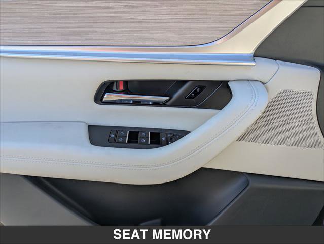 New 2025 MAZDA CX-90 Plug-In Hybrid w/ Premium Plus image 6