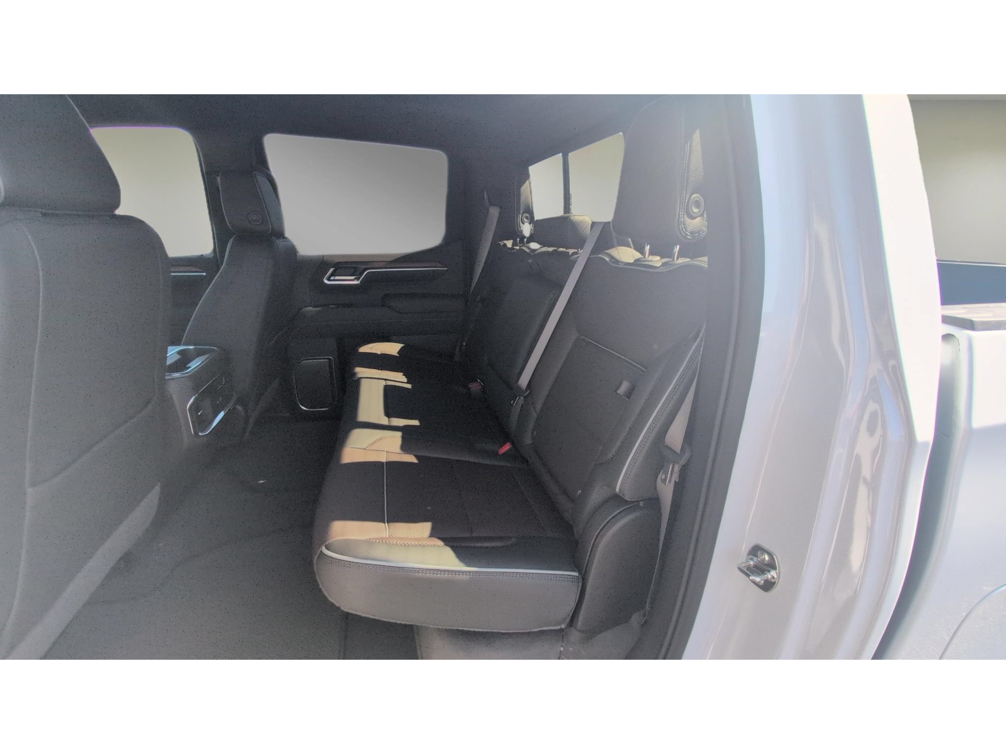 Used 2026 GMC Sierra 1500 Denali w/ Technology Package AWD/4WD image 19