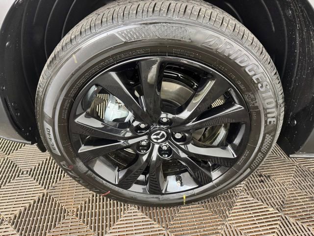 New 2026 MAZDA CX-30 AWD 2.5 S w/ Select Sport Pkg image 25