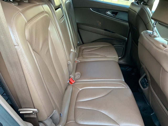 Used 2018 Lincoln MKX Reserve w/ Lincoln MKX Climate Package AWD/4WD image 15