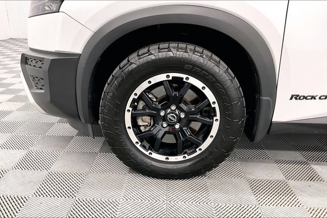 Used 2025 Nissan Pathfinder Rock Creek AWD/4WD image 9