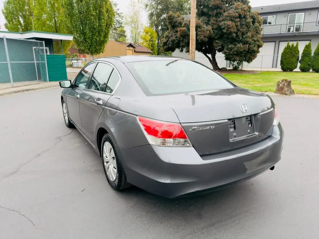 Used 2010 Honda Accord LX image 3