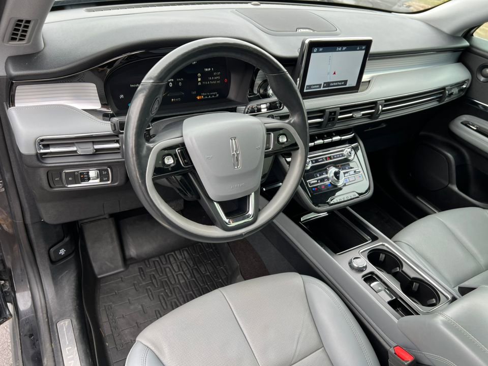 Used 2021 Lincoln Corsair Reserve w/ Equipment Group 201A AWD/4WD image 16