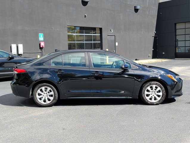 Used 2024 Toyota Corolla LE FWD image 4