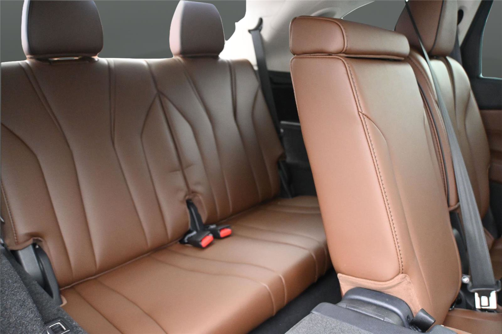 Certified 2023 Acura MDX SH-AWD w/ Advance Package image 22
