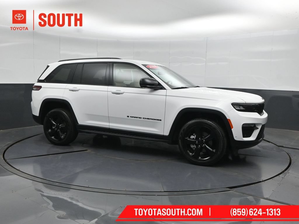 Used 2023 Jeep Grand Cherokee Limited w/ Luxury Tech Group II