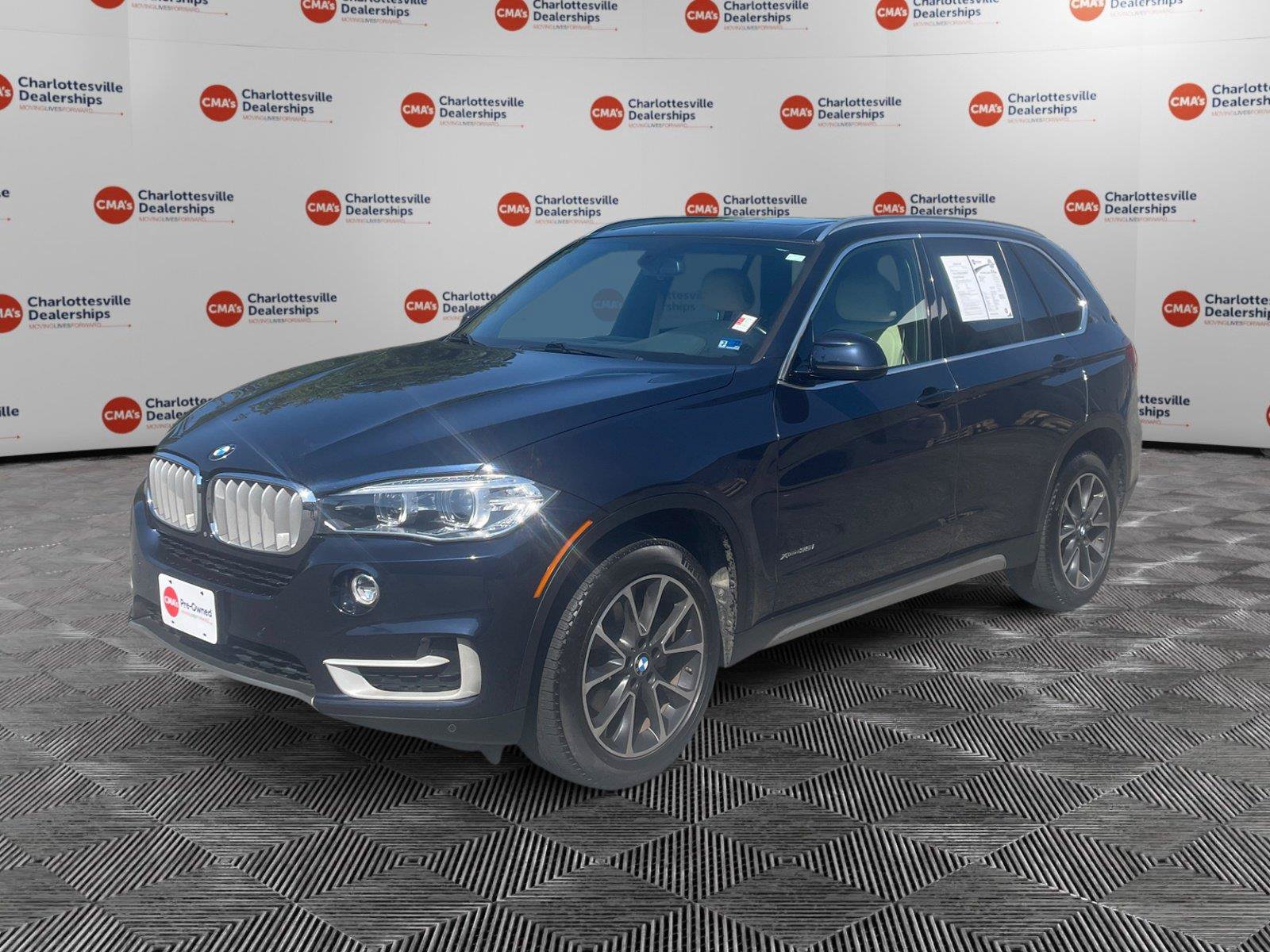 Used 2017 BMW X5 xDrive35i AWD/4WD image 1