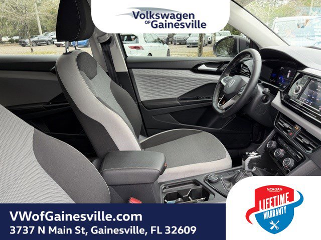 Certified 2024 Volkswagen Taos S image 9