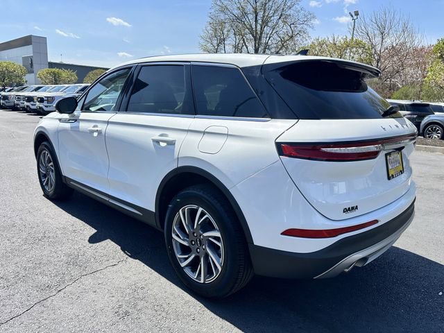 Used 2024 Lincoln Corsair AWD w/ Equipment Group 101A image 7