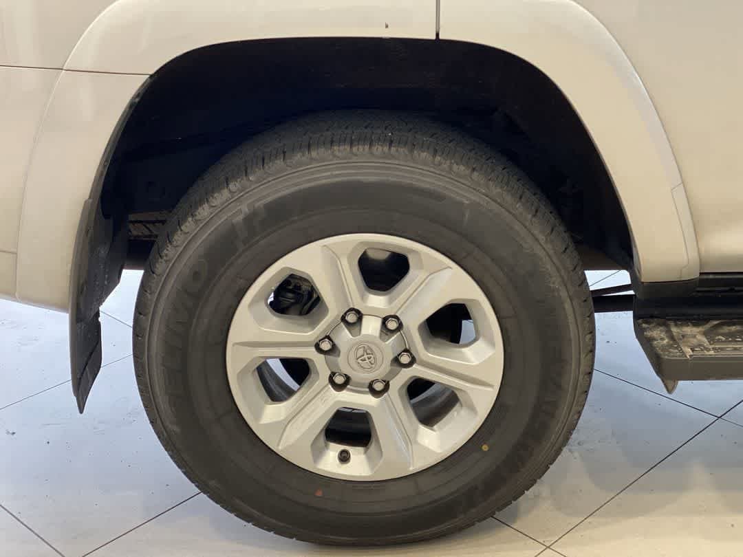 Certified 2024 Toyota 4Runner SR5 Premium AWD/4WD image 13