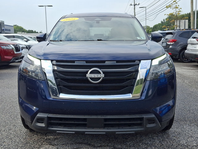 Certified 2025 Nissan Pathfinder SV AWD/4WD image 2