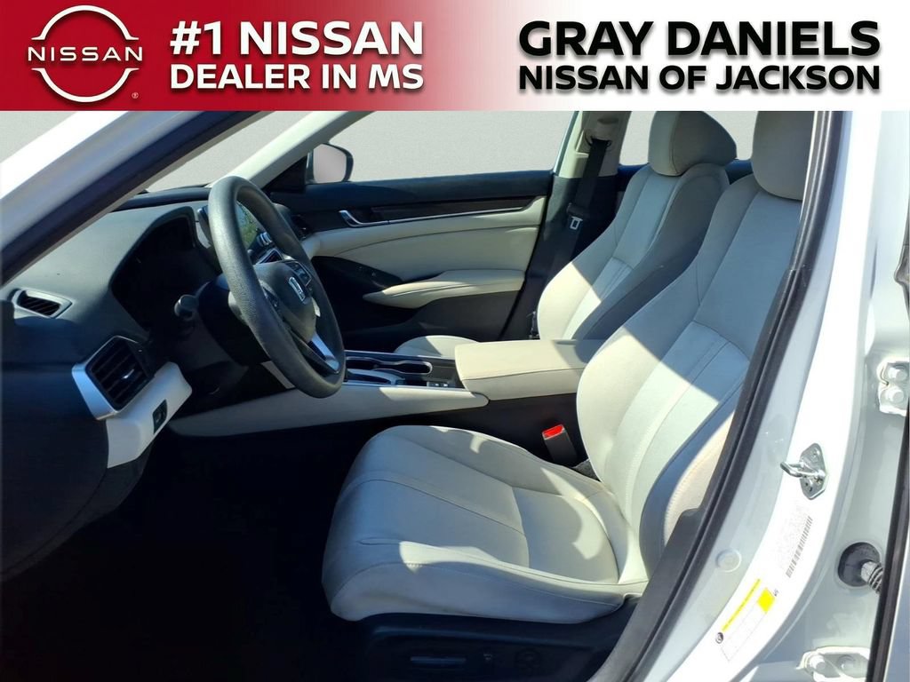 Used 2019 Honda Accord EX image 23