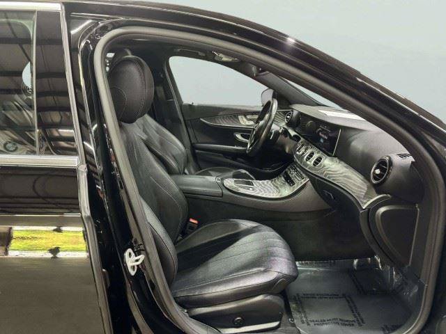 Used 2021 Mercedes-Benz E 350 4MATIC Sedan image 43