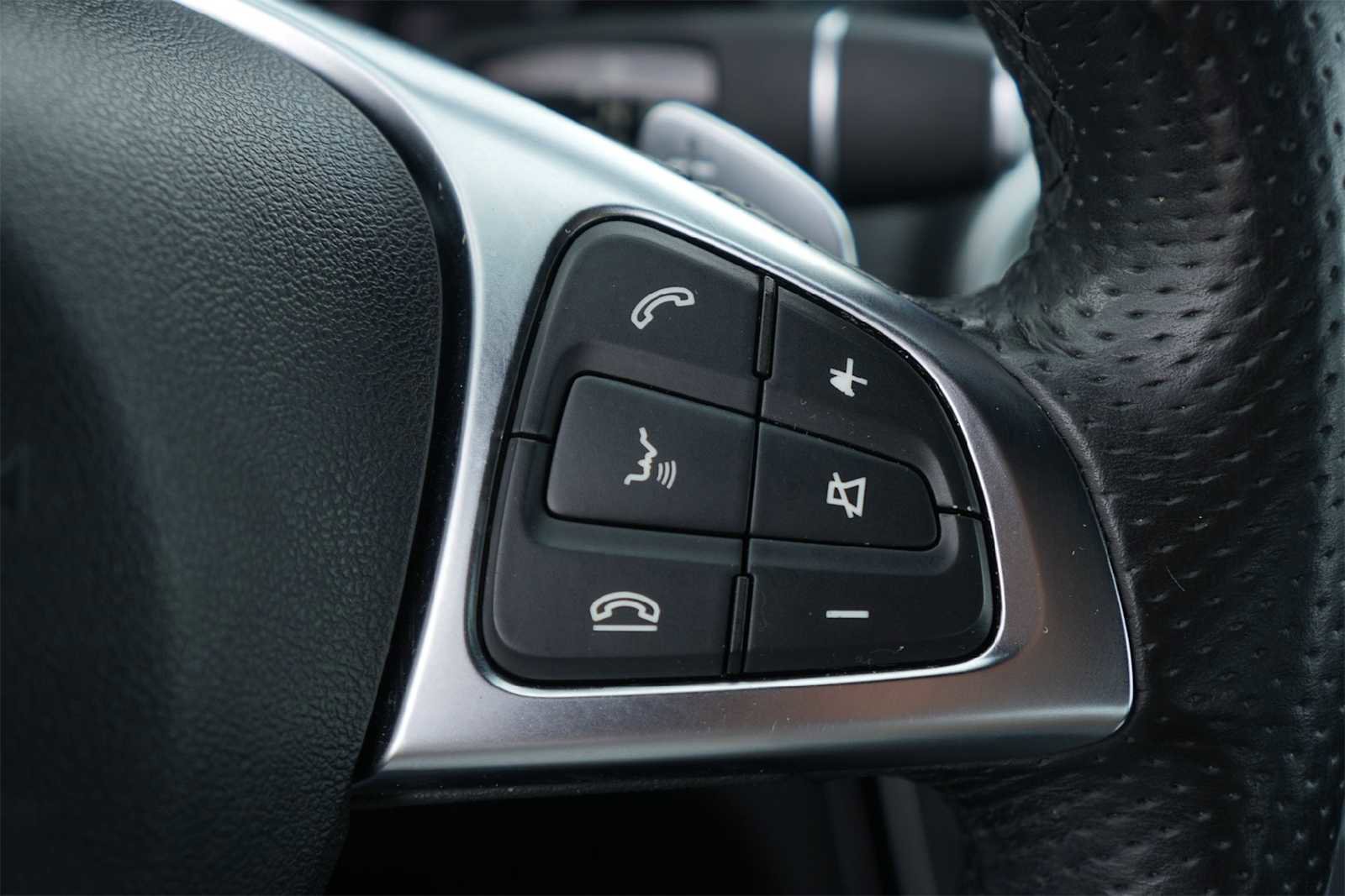 Used 2015 Mercedes-Benz C 400 4MATIC image 26