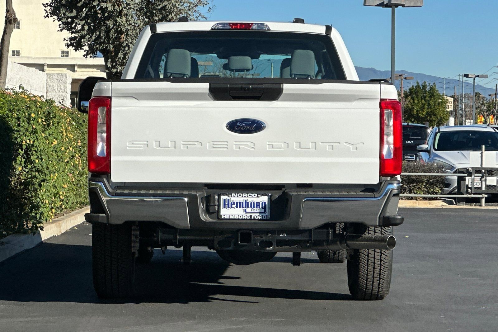 New 2026 Ford F250 XL w/ XL Chrome Package image 5