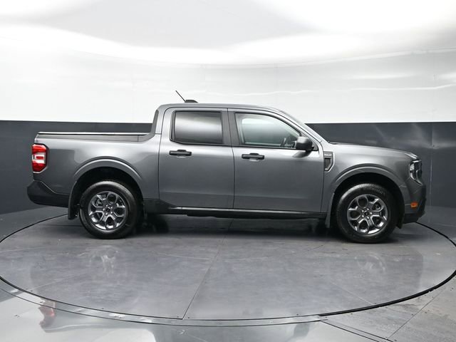 Used 2025 Ford Maverick XLT image 4