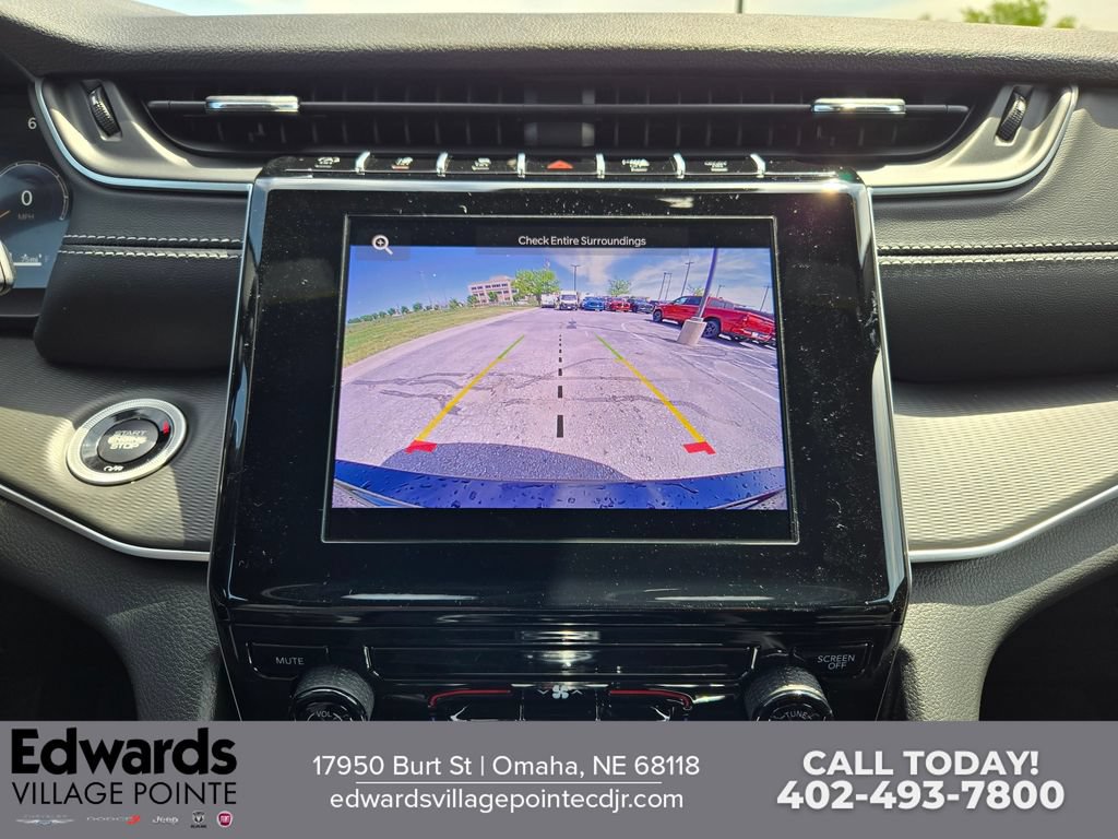 New 2026 Jeep Grand Cherokee L Laredo AWD/4WD image 21