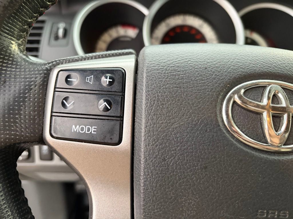 Used 2013 Toyota Tacoma 4x4 Double Cab w/ TRD Off-Road Pkg image 17