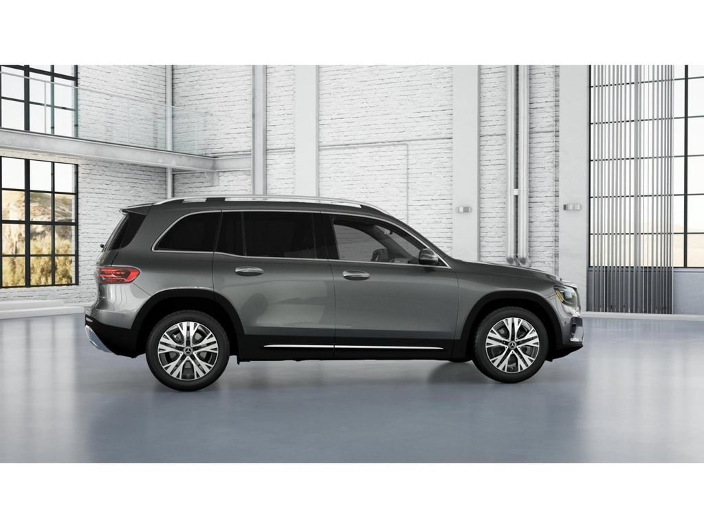 Certified 2026 Mercedes-Benz GLB 250 4MATIC image 17